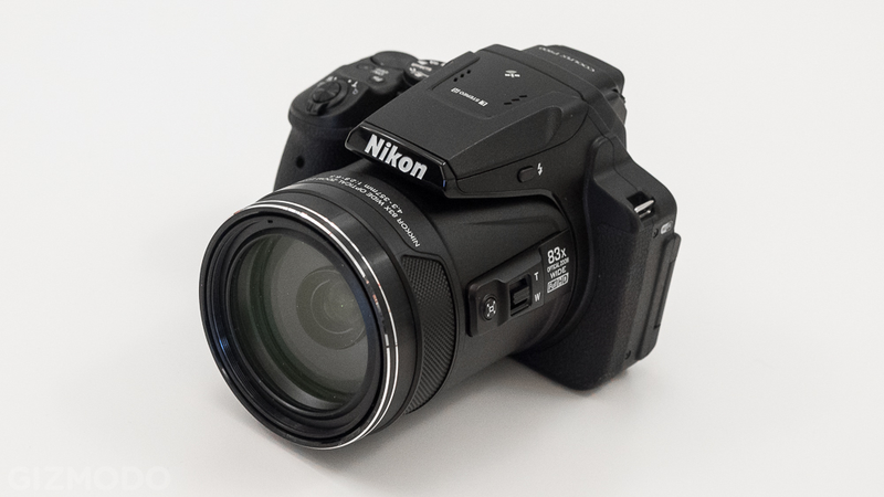Illustration for article titled You Don't Need the Insane Zoom That Camera Makers Are Shilling